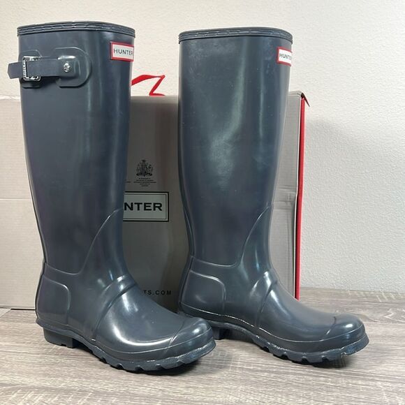 Women's Original Tall Gloss Rain Boots - Picture 2 of 8
